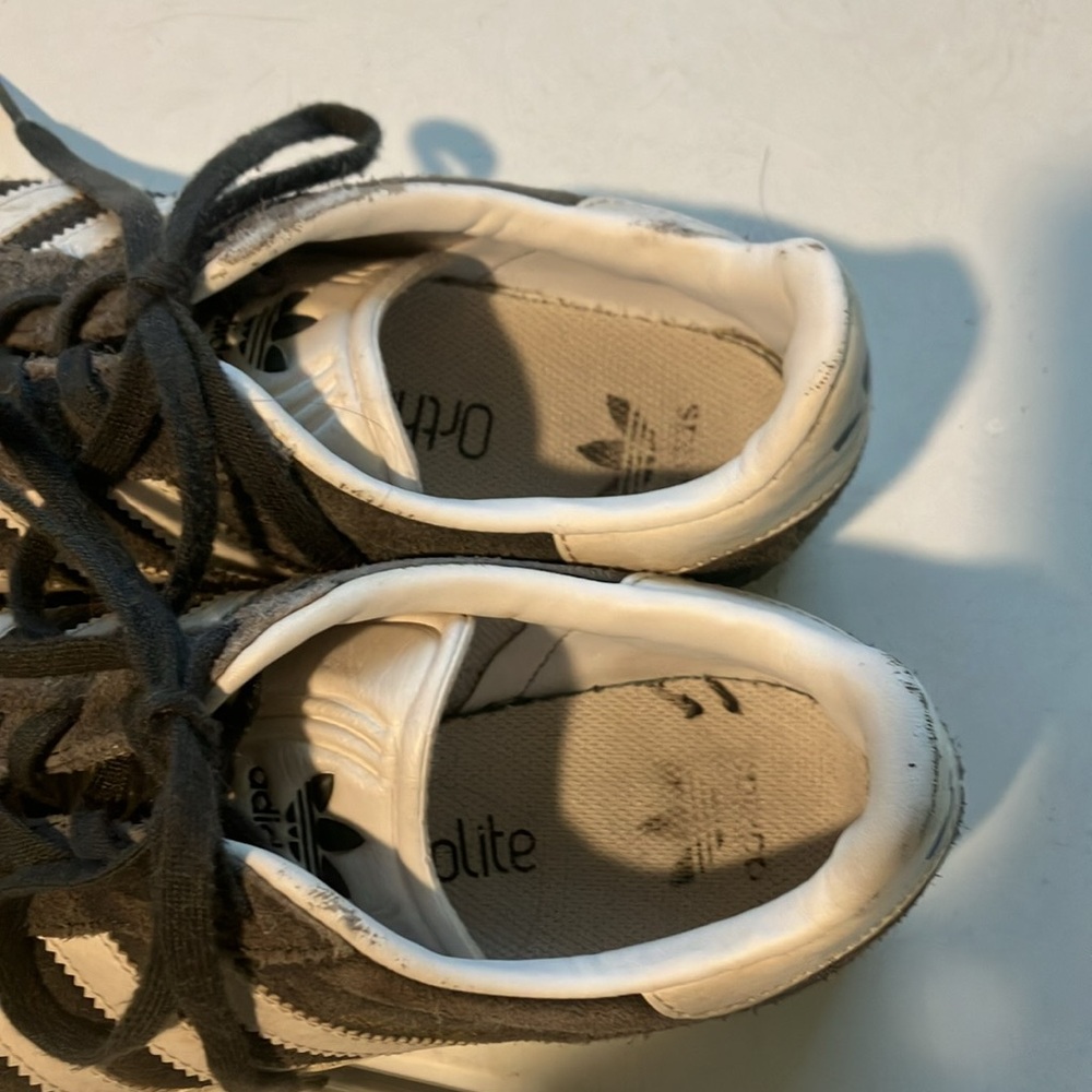Grey suede adidas gazelle sneakers size 4 youth - Picture 6 of 7